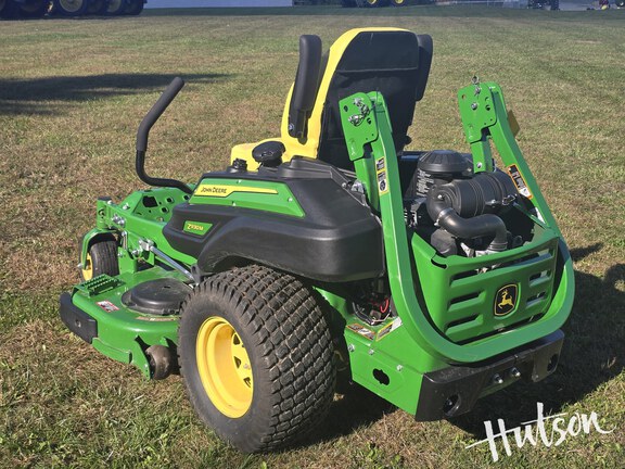 Photo of 2025 John Deere Z930M