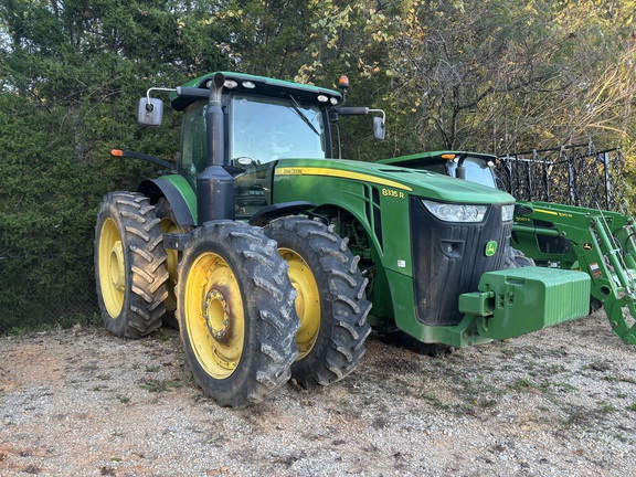 2012 John Deere 8335R