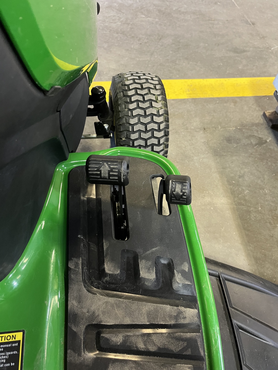 2024 John Deere S130 Image 15