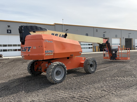 2011 JLG 660SJ