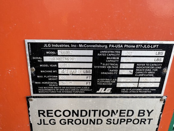 2011 JLG 660SJ