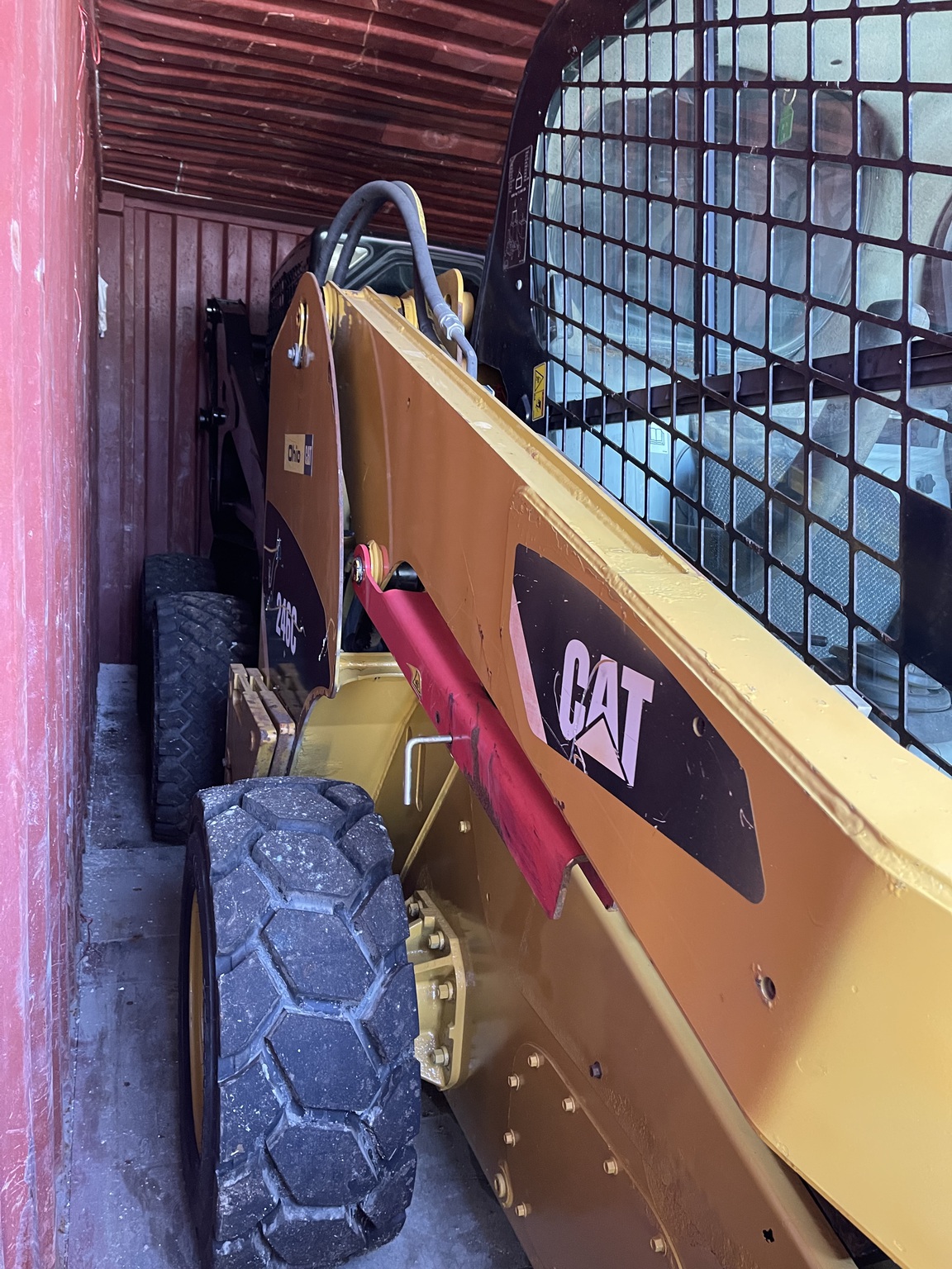 Caterpillar 246C Image 10