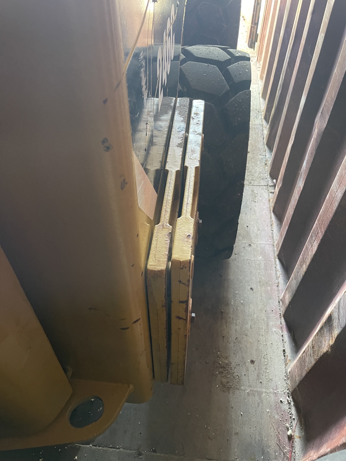 Caterpillar 246C Image 4