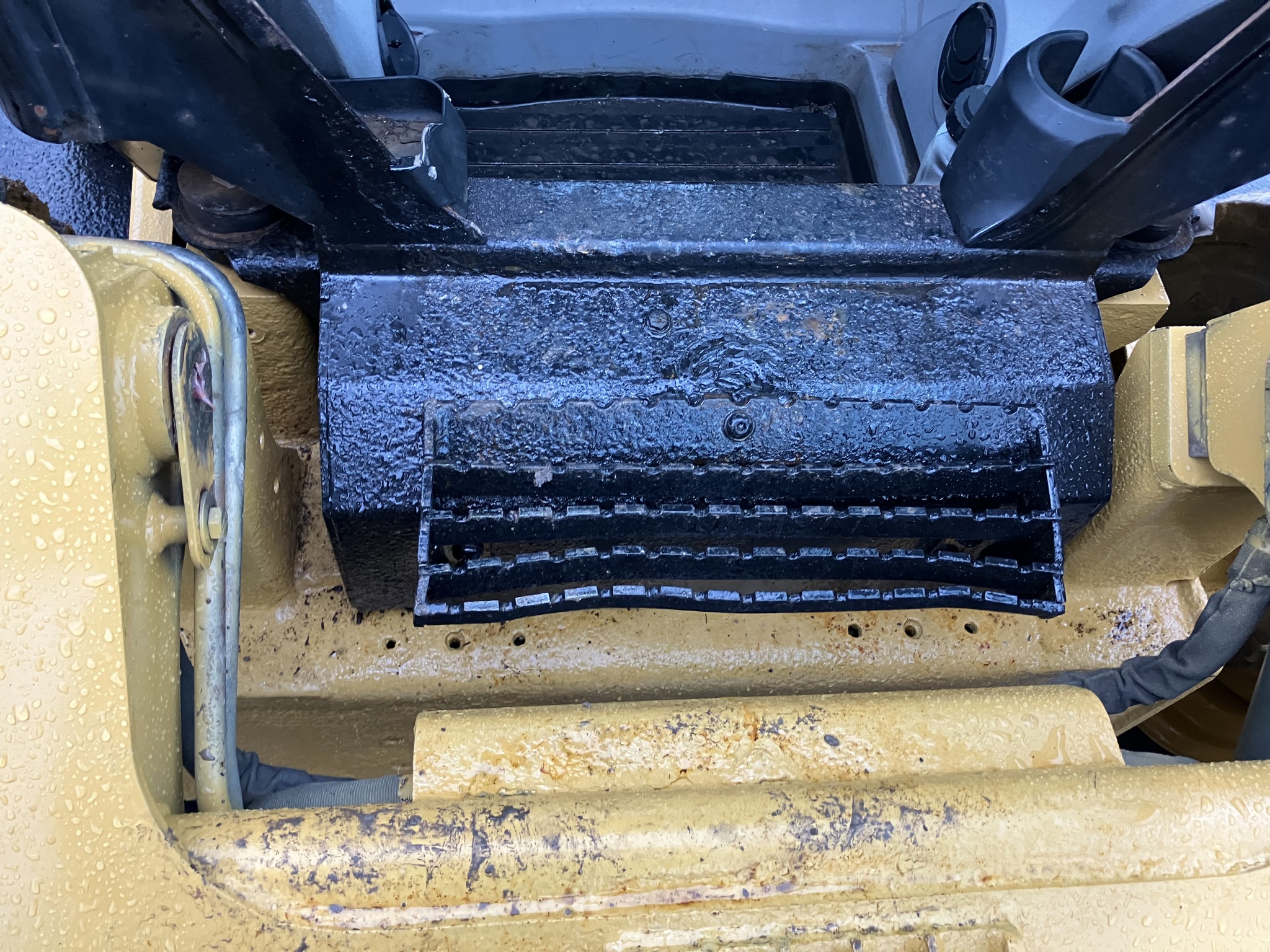 Caterpillar 246C Image 14