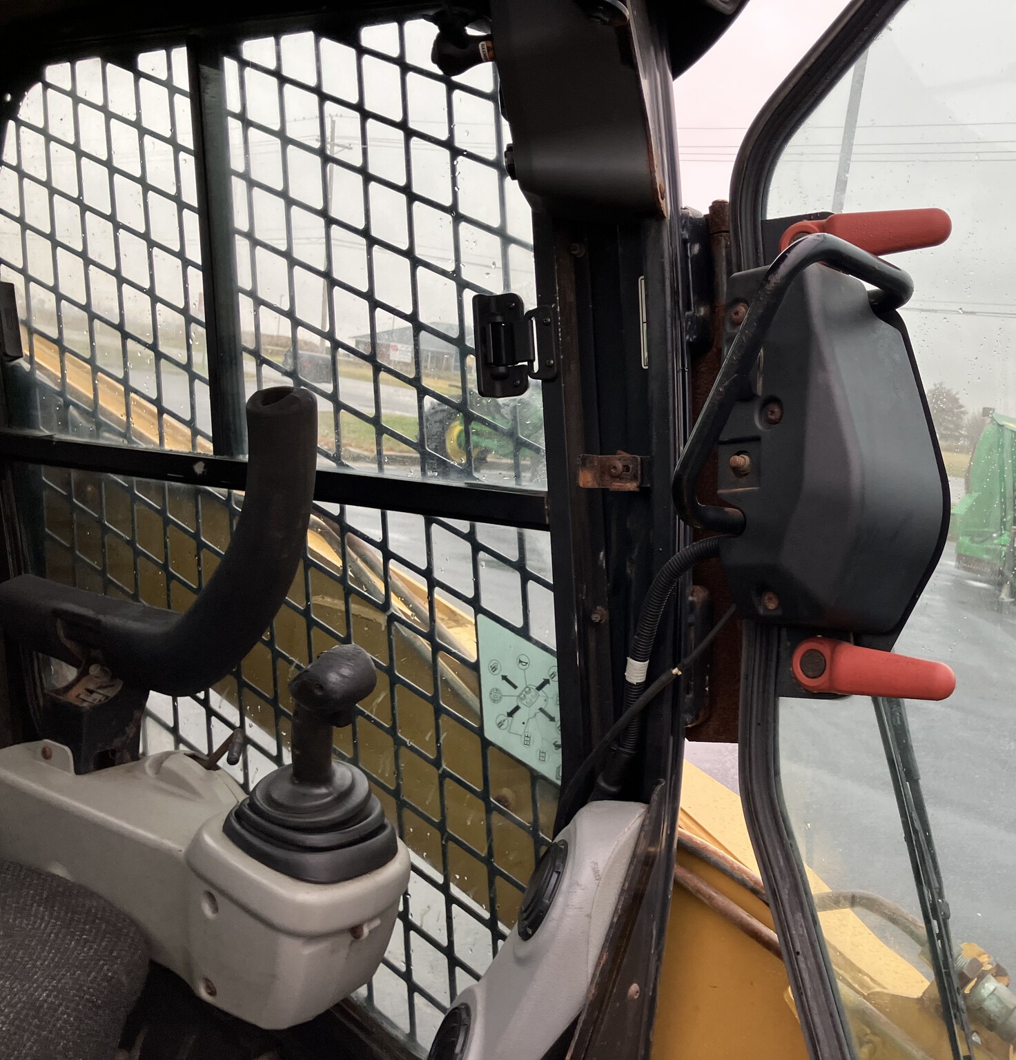 Caterpillar 246C Image 11