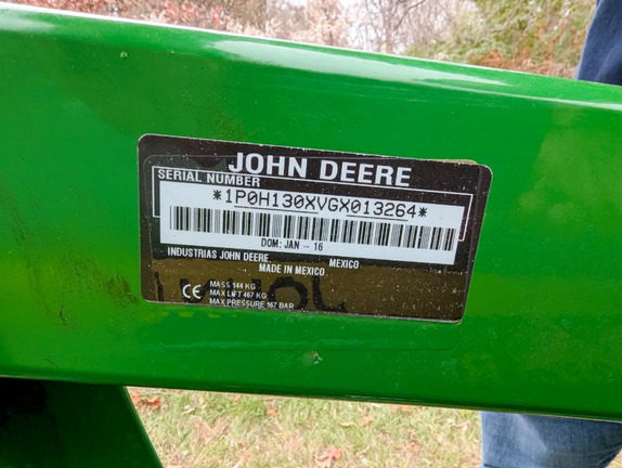 Photo of 2015 John Deere 2025R