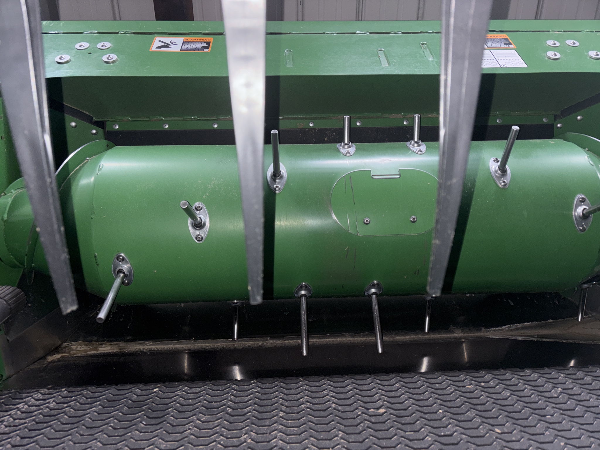 Used 2022 John Deere RD35F Combine Platforms at Koenig Equipment in Greenville, OH - PhotoXL7