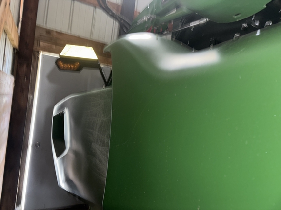 Used 2022 John Deere RD35F Combine Platforms at Koenig Equipment in Greenville, OH - Photo14