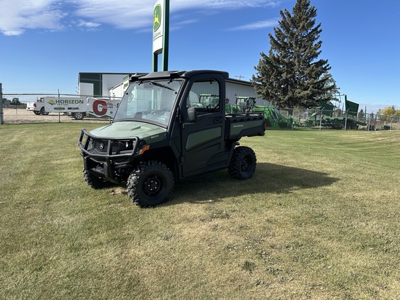  John Deere XUV 845M Cab