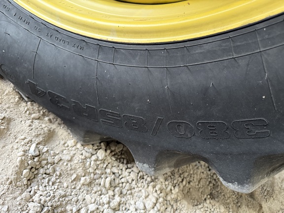 2012 John Deere 8235R - Photo9