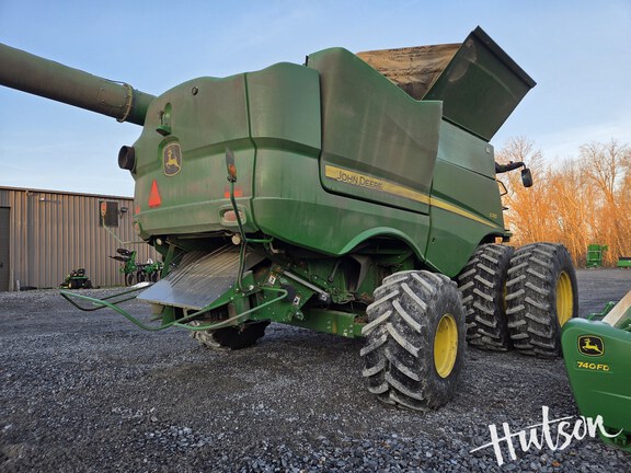 Photo of 2021 John Deere S780