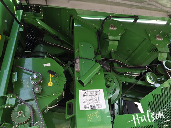 Photo of 2021 John Deere S780