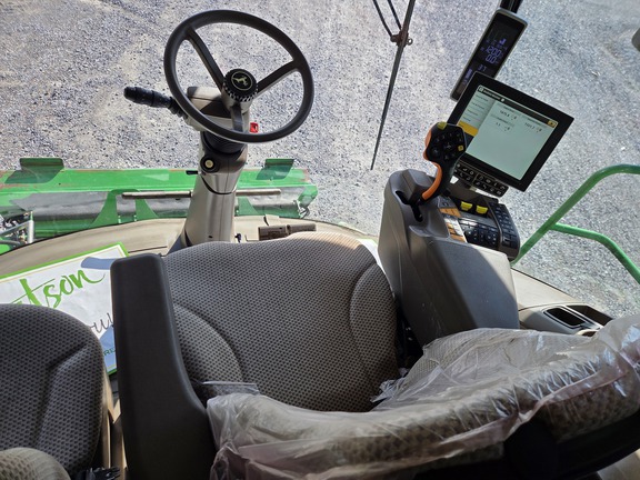 Photo of 2021 John Deere S780