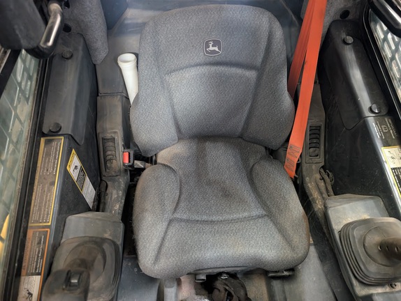 2021 John Deere 324G - Photo18