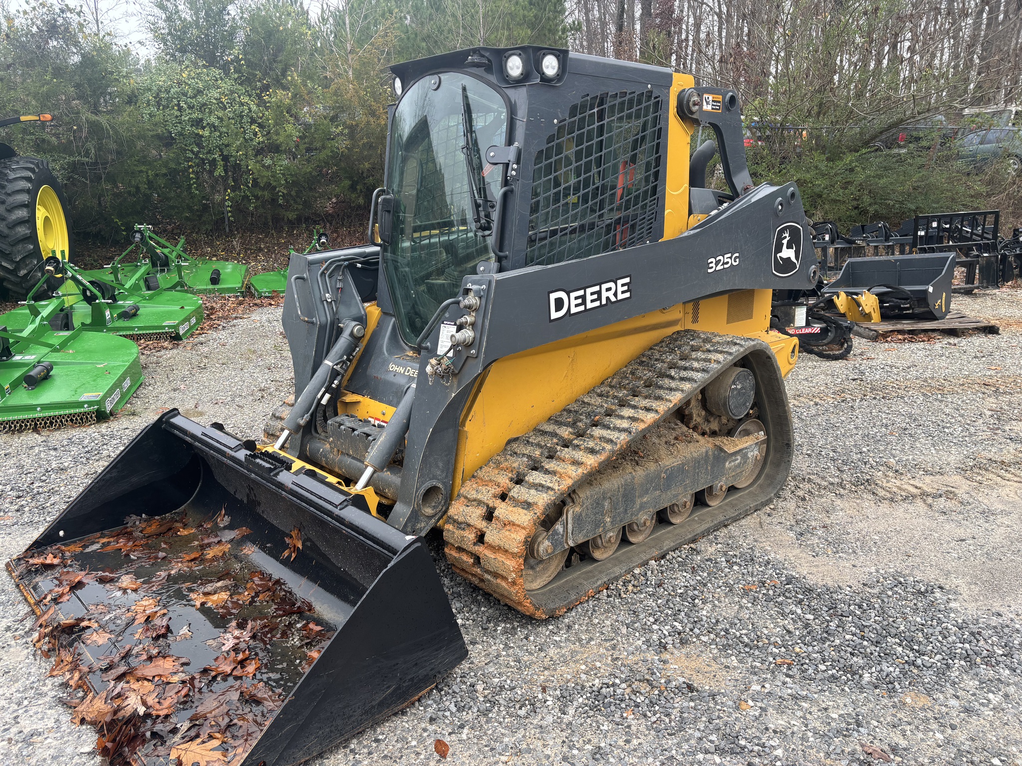 2024 John Deere 325G