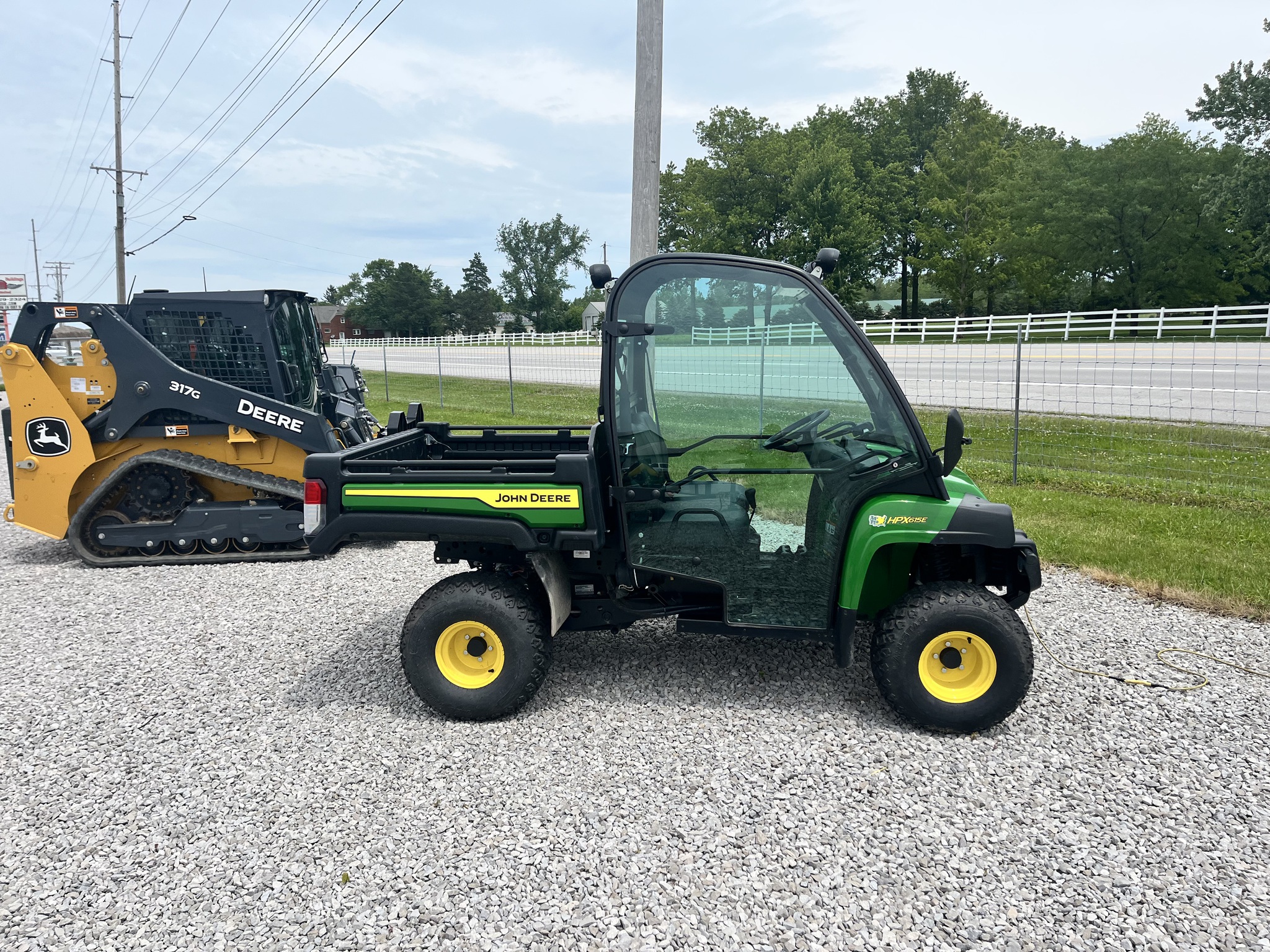2024 John Deere 615 Image 2