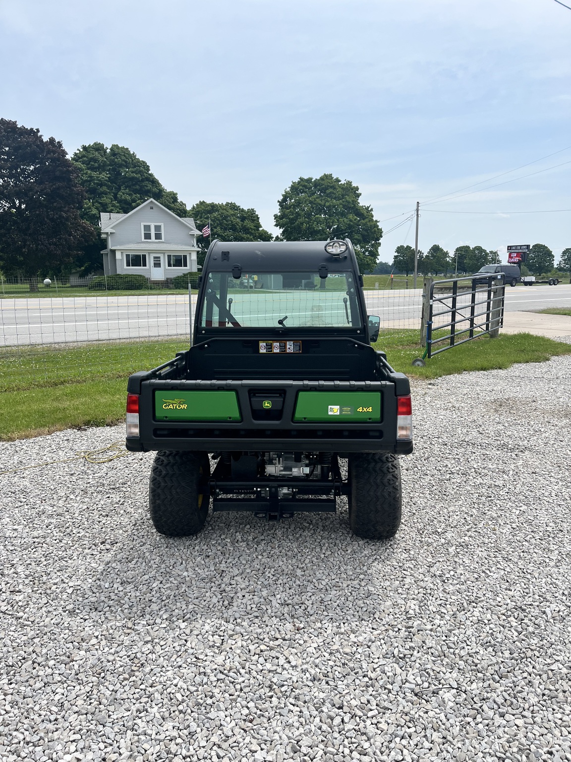 2024 John Deere 615 Image 4