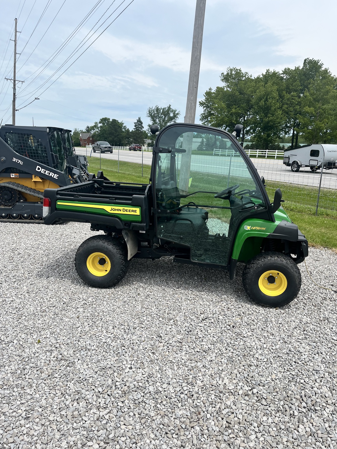 2024 John Deere 615 Image 3