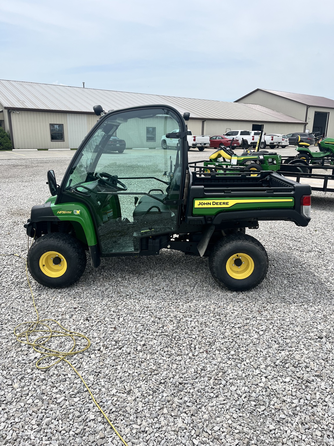 2024 John Deere 615 Image 5