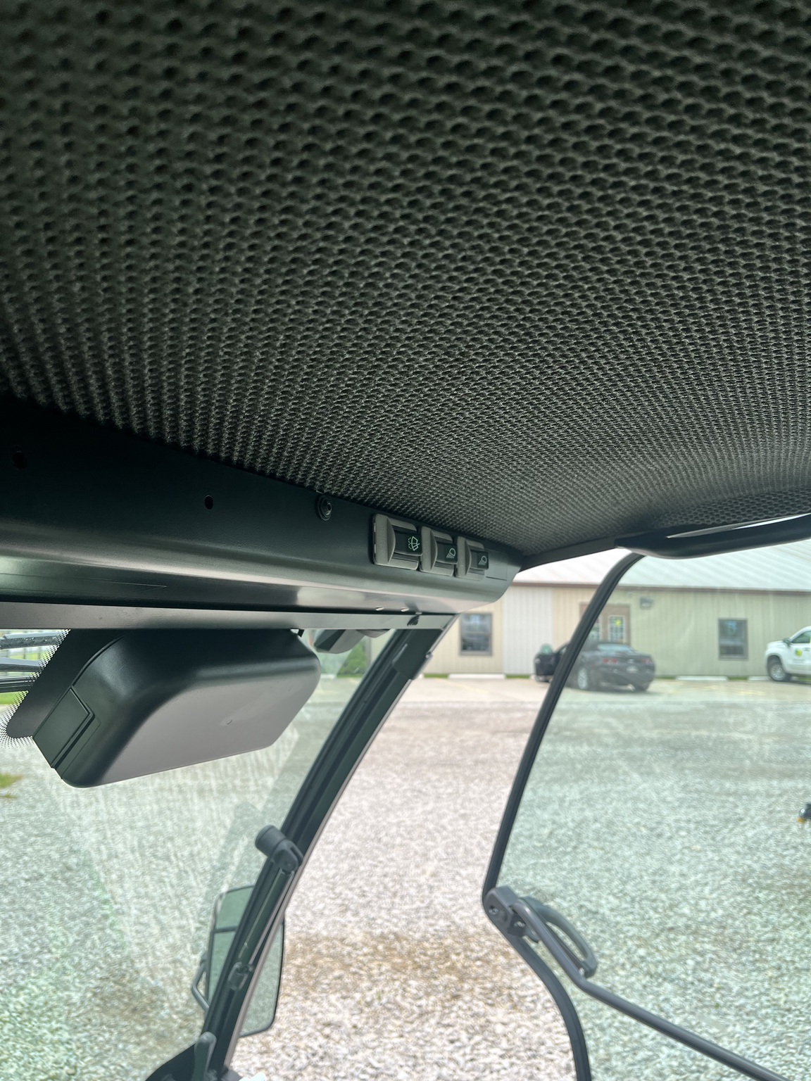 2024 John Deere 615 Image 11