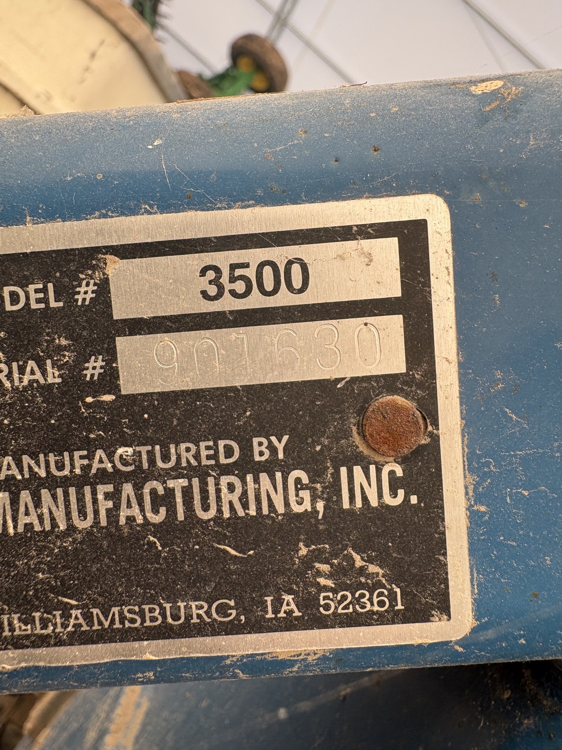  2001 Kinze 3500 at Heritage Tractor in Carthage, IL