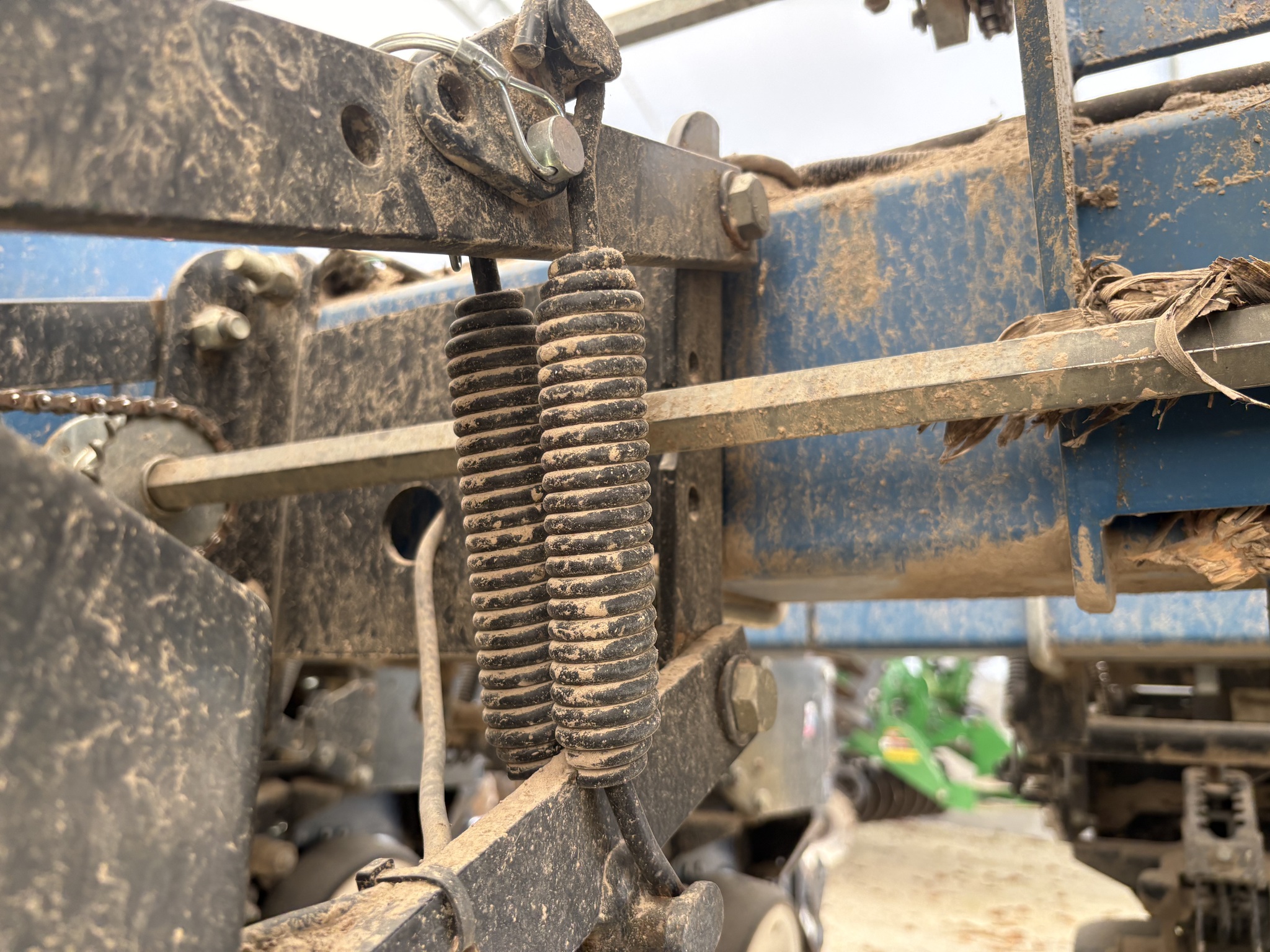  2001 Kinze 3500 at Heritage Tractor in Carthage, IL