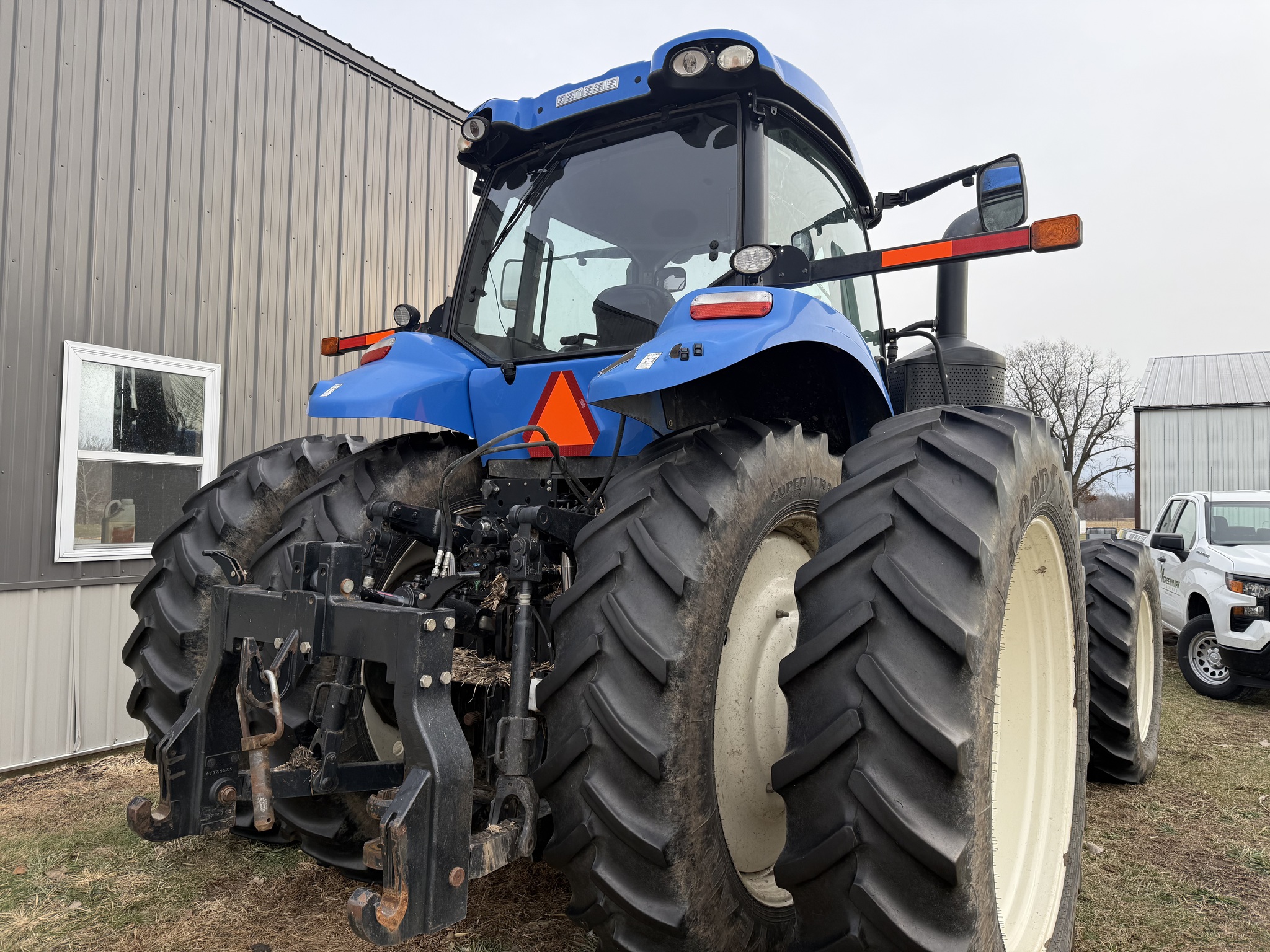 2016 New Holland T8.410 Image 4