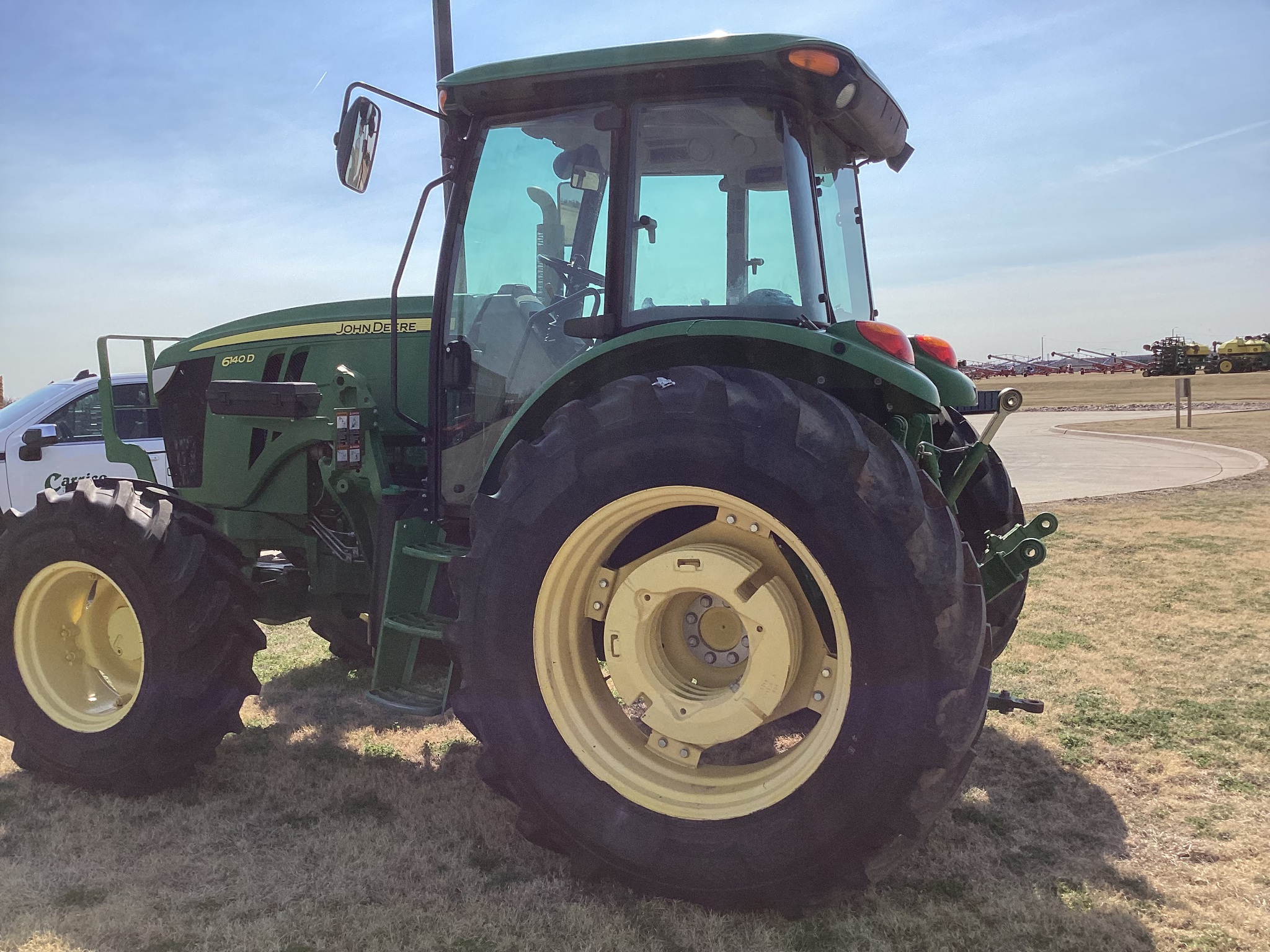2014 John Deere 6140D Image 5