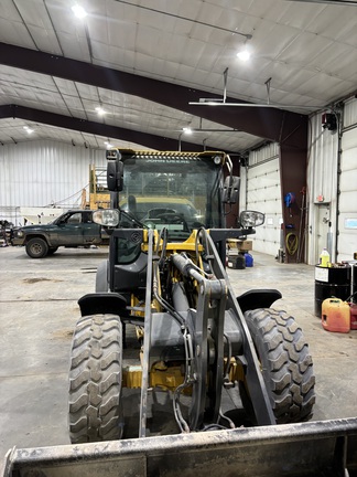 2022 John Deere 204L - Photo2