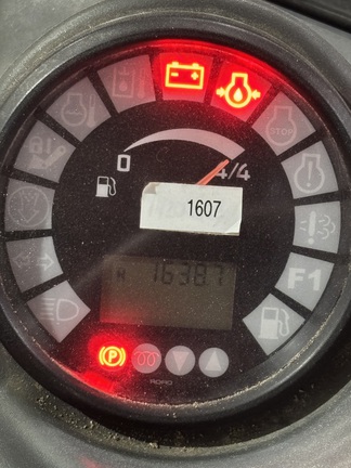 2022 John Deere 204L - Photo8