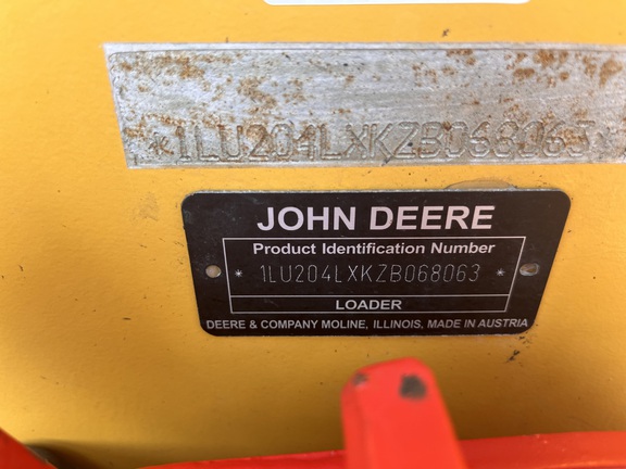 2022 John Deere 204L - Photo41