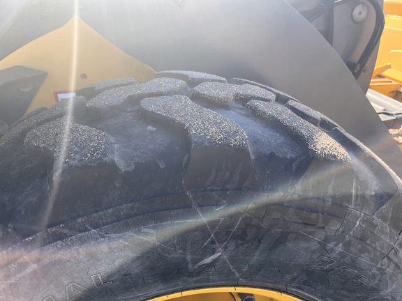 2022 John Deere 204L - Photo14