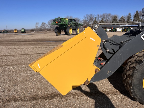 2022 John Deere 204L - Photo34