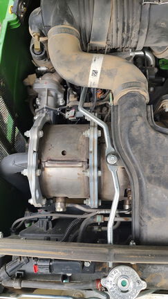 2022 John Deere 2032R