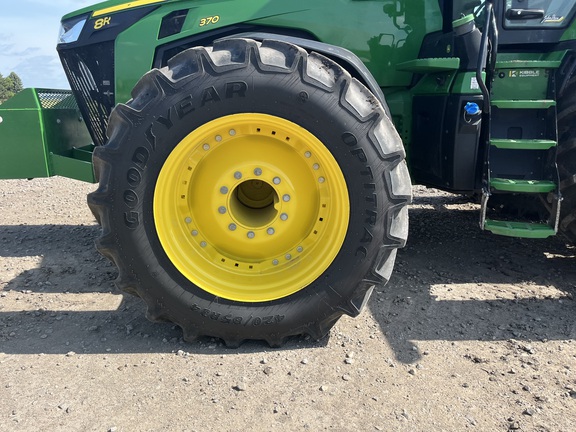 2025 John Deere 8R 370 - Photo9