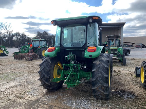2020 John Deere 5100E Photo 3