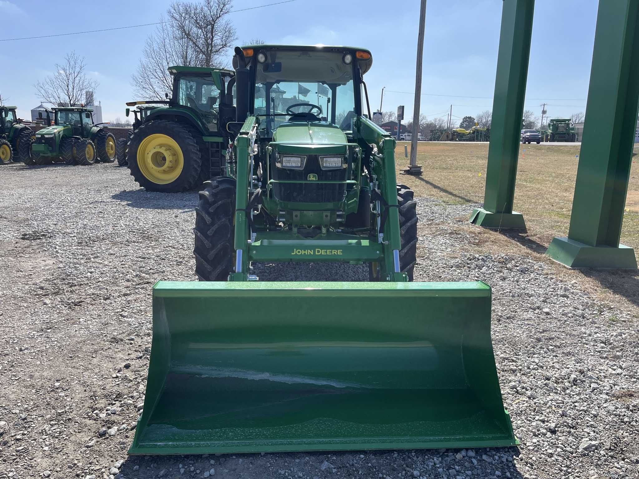  2024 John Deere 5075E at Heritage Tractor in Seneca, KS