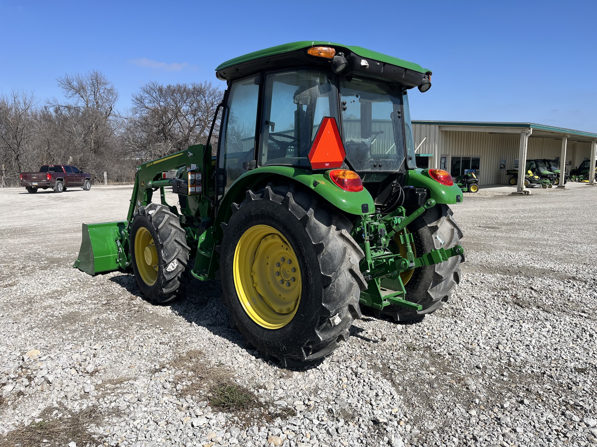  2024 John Deere 5075E at Heritage Tractor in Seneca, KS
