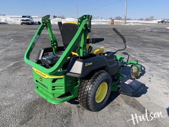Photo of 2025 John Deere Z515E