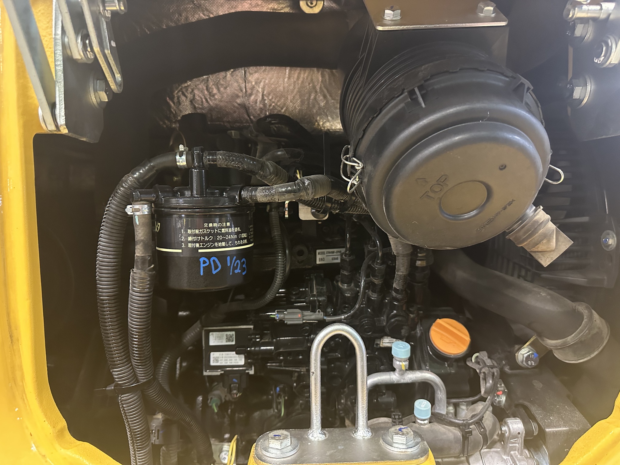 2022 John Deere 35G Image 19