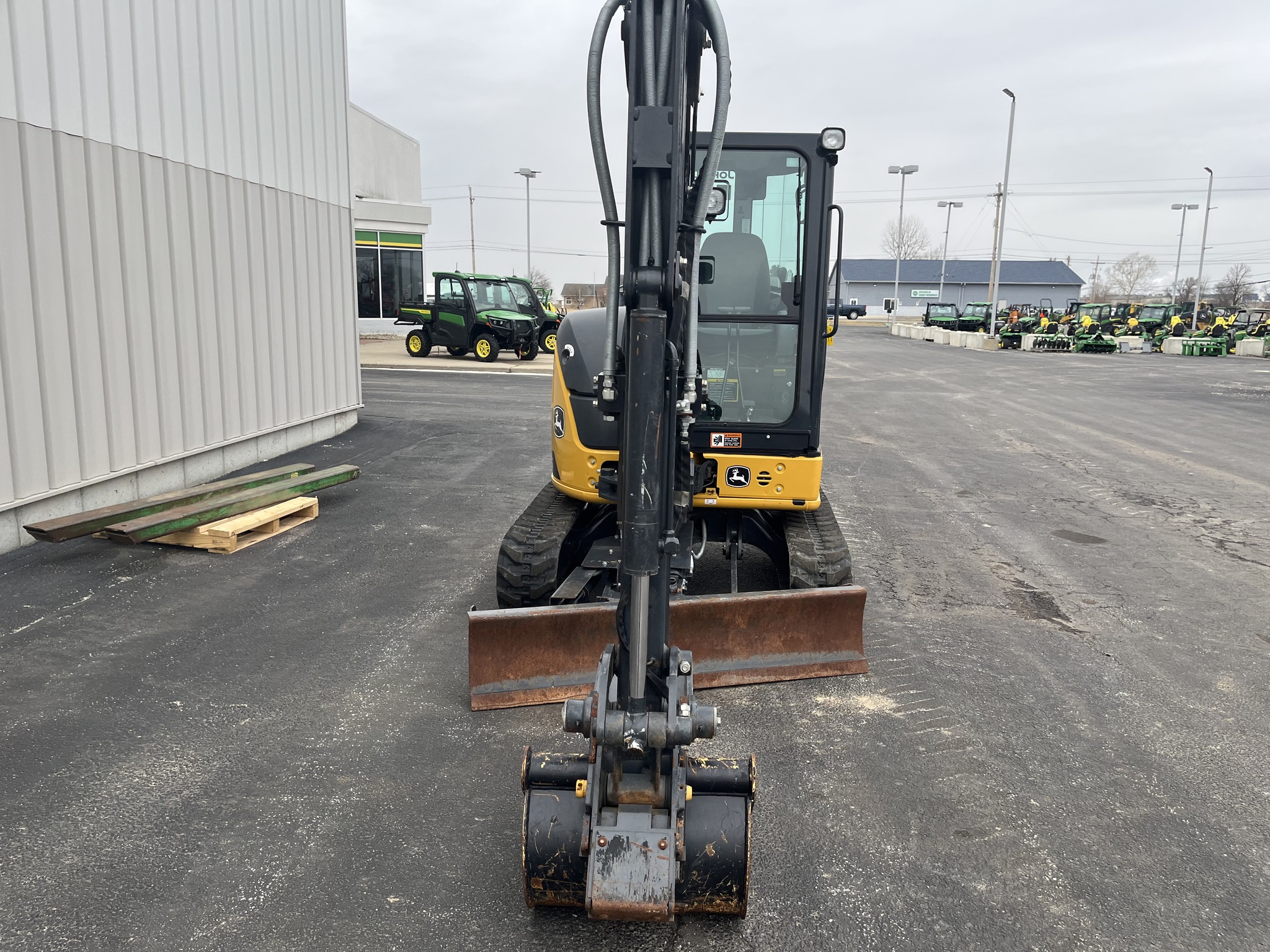 2022 John Deere 35G Image 4