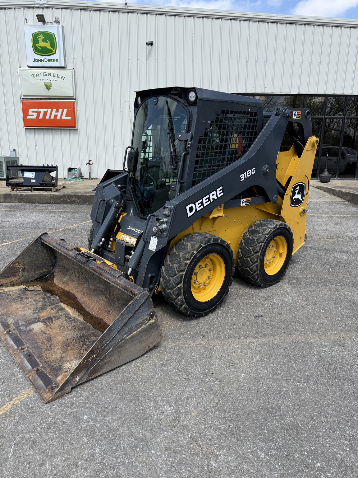 2021 John Deere 318G