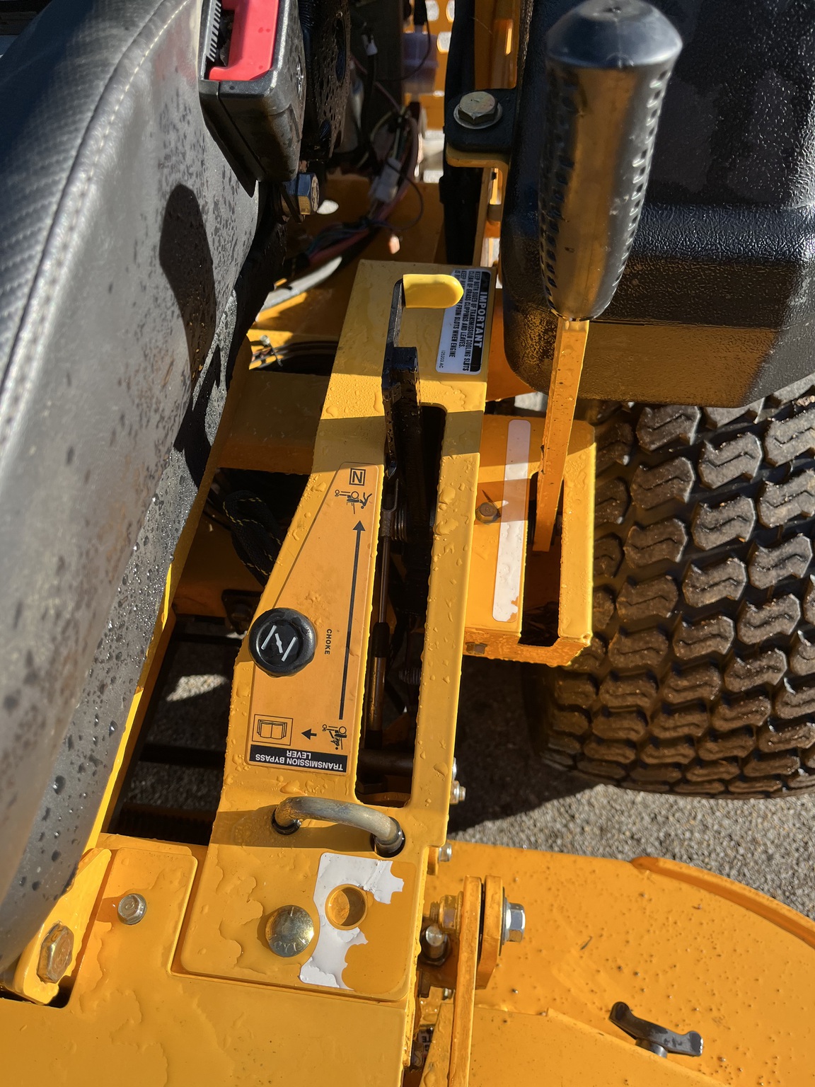 2018 Cub Cadet PRO Z 560L Image 8