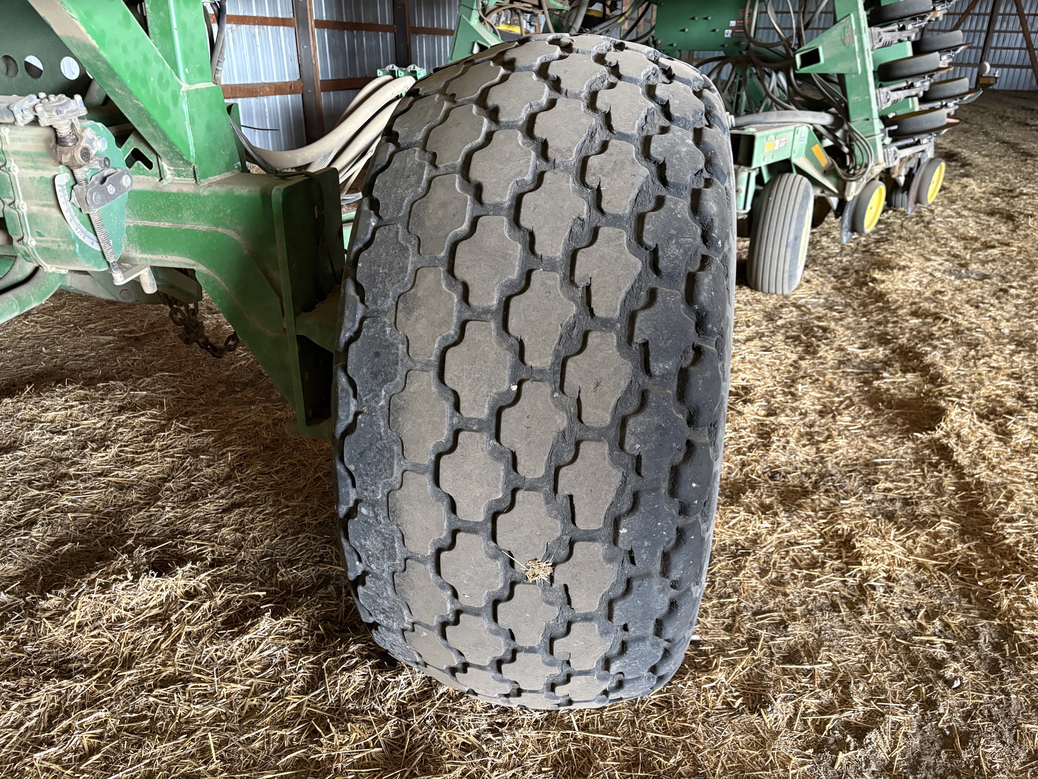 1998 John Deere 1900 Image 5