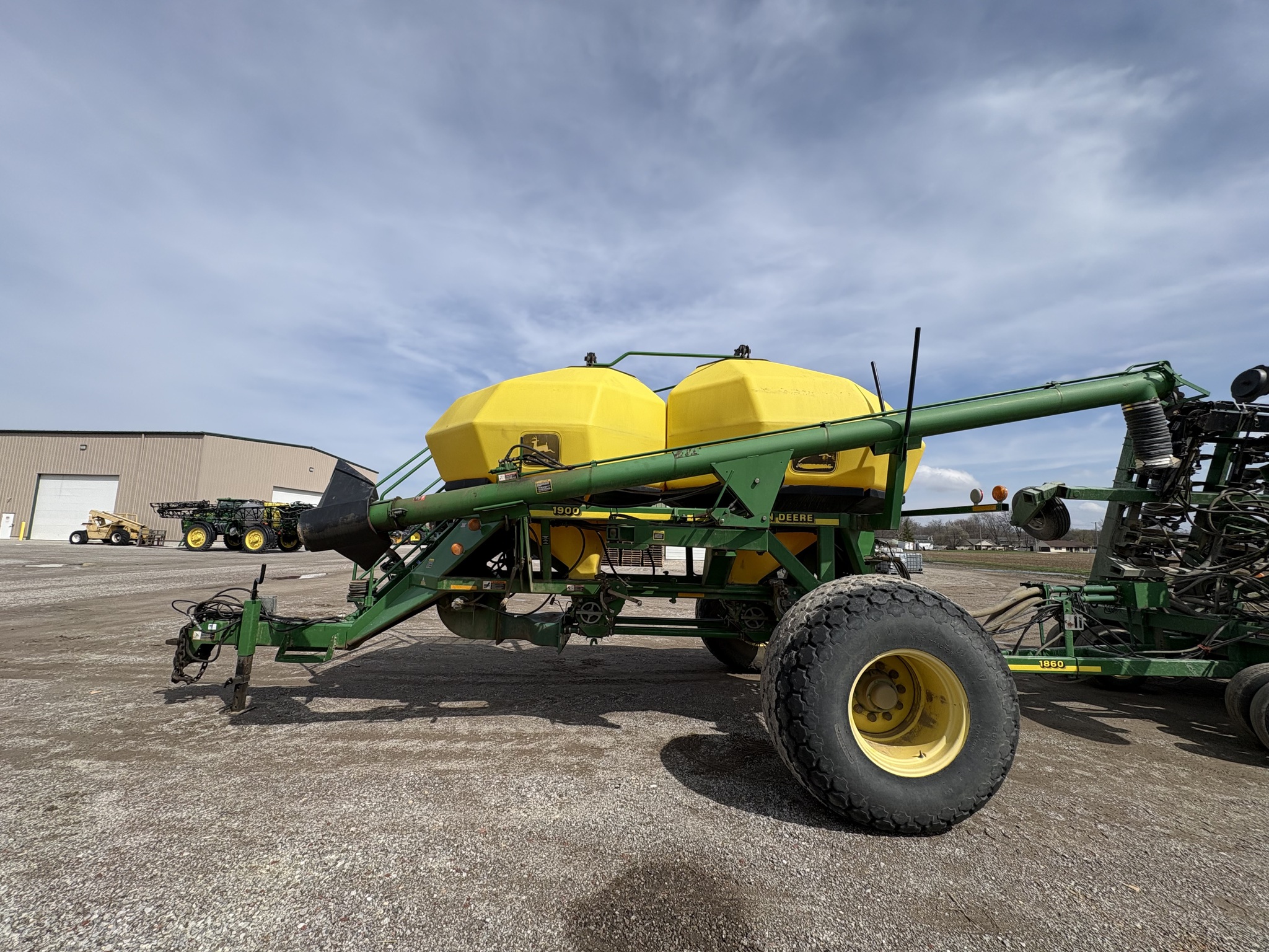 1998 John Deere 1900 Image 2