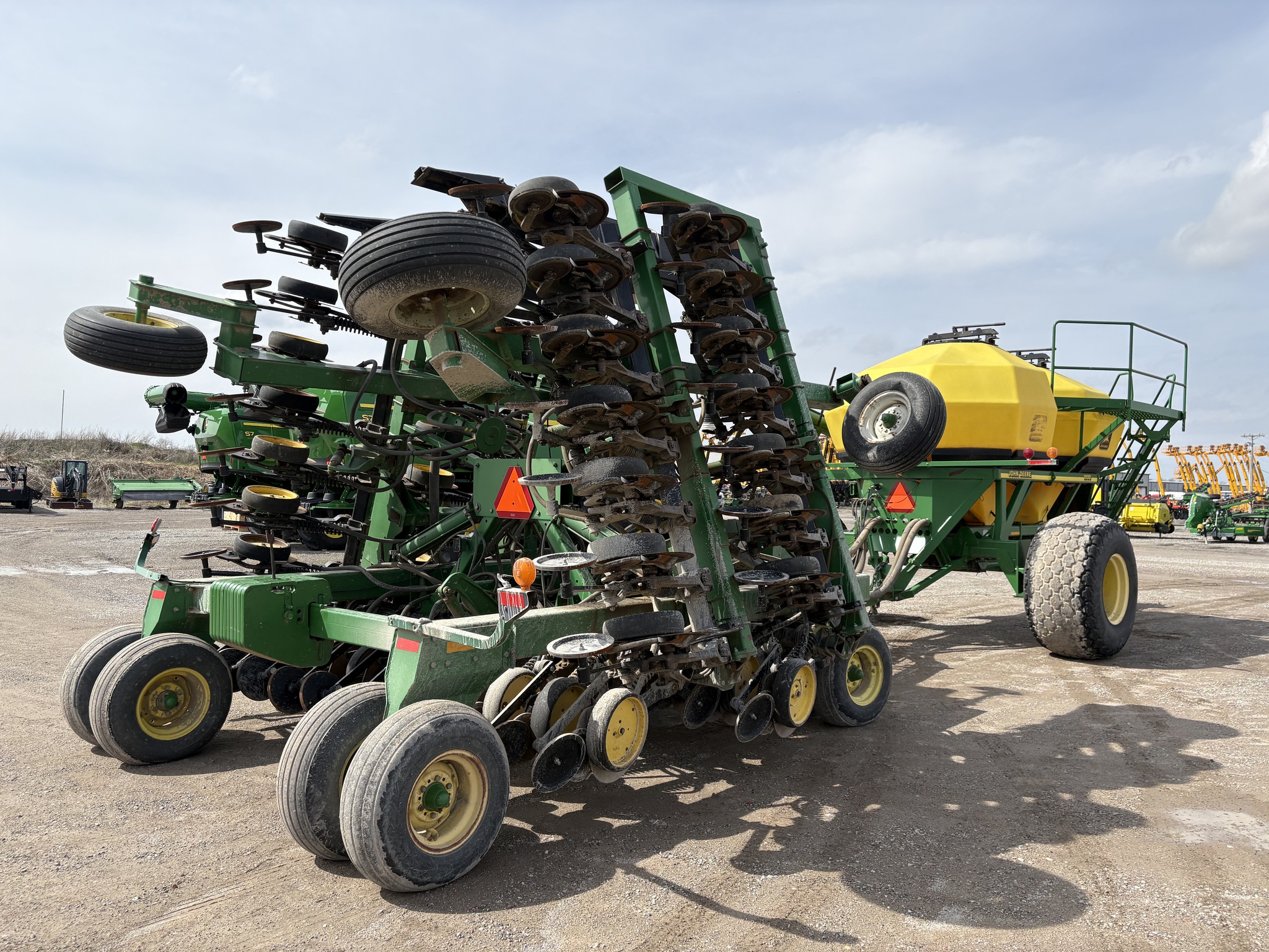 1998 John Deere 1900 Image 7