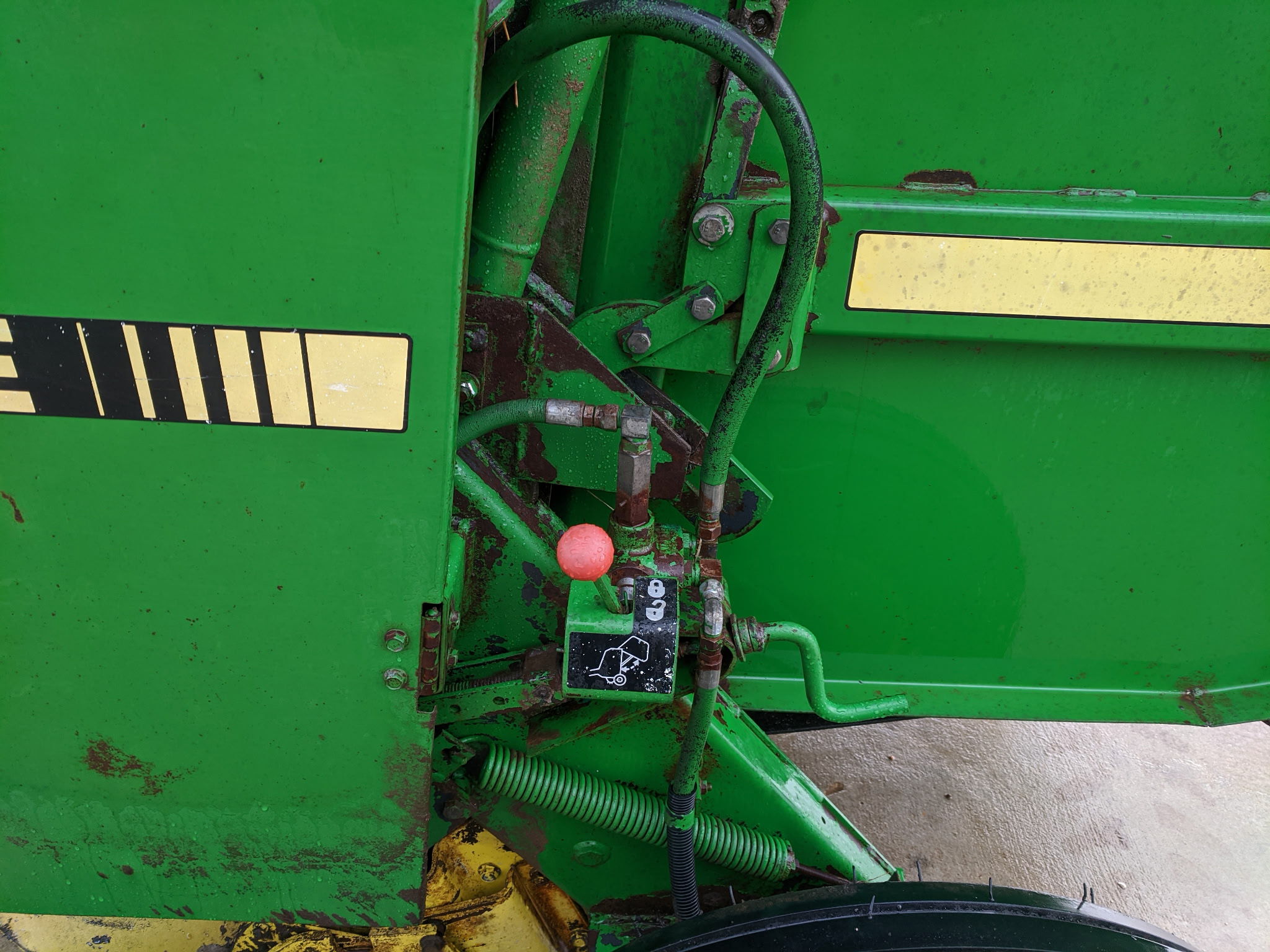  1991 John Deere 435 at Heritage Tractor in Rogersville, MO