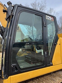2020 Caterpillar 320GC Image 2
