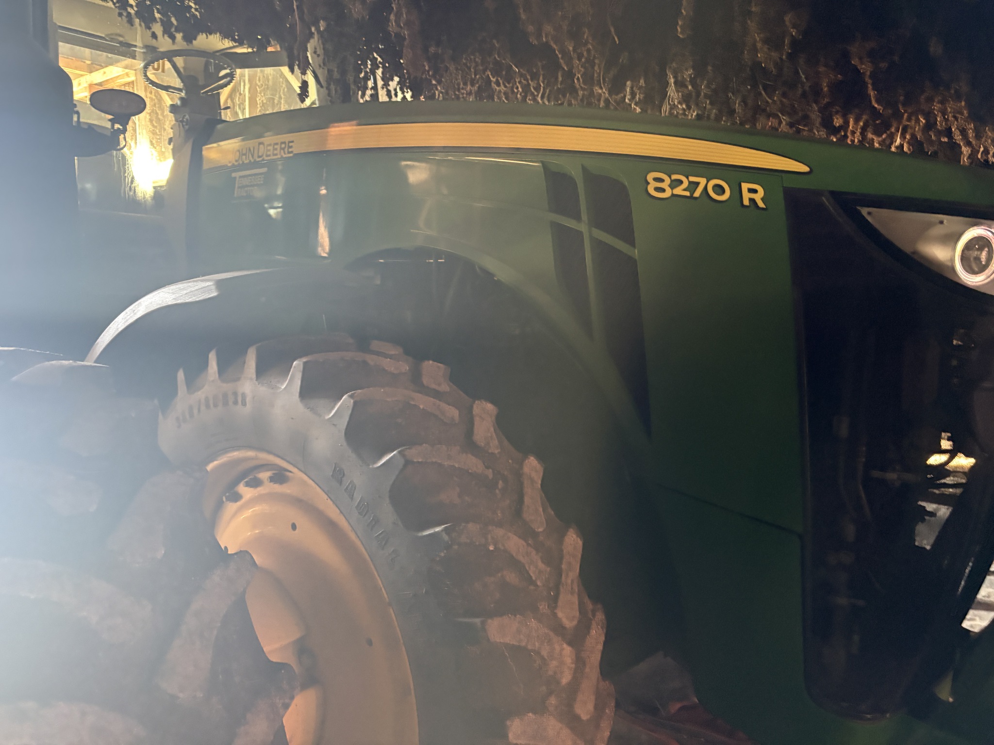 2016 John Deere 8270R
