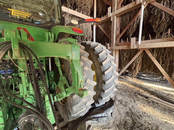 Photo of 2016 John Deere 8270R